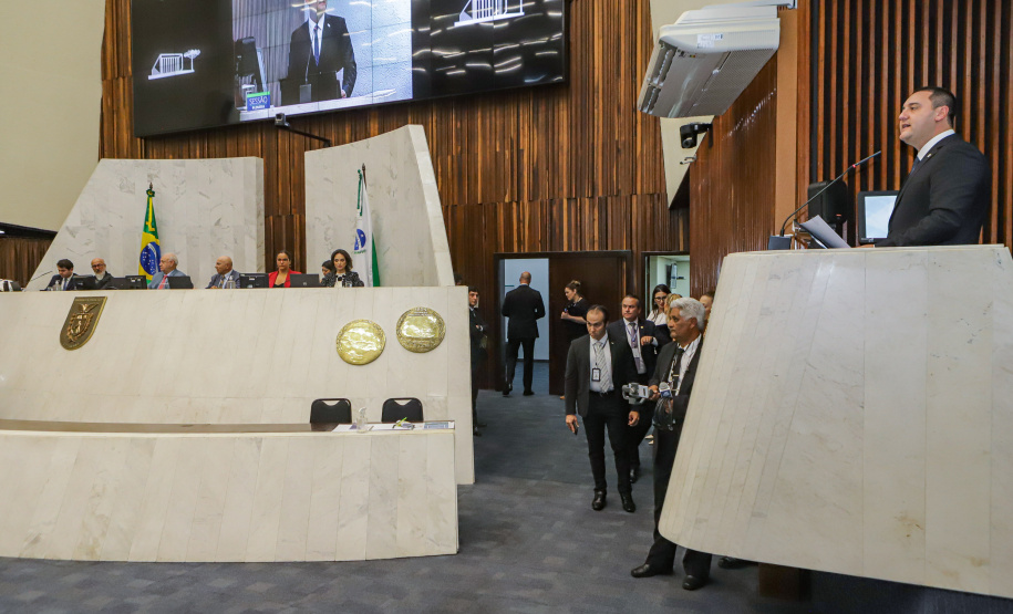 governador Carlos Massa Ratinho Junior participou nesta segunda-feira (06) da abertura oficial dos trabalhos da Assembleia Legislativa do Paraná (Alep).
