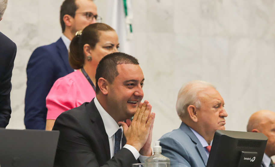 governador Carlos Massa Ratinho Junior participou nesta segunda-feira (06) da abertura oficial dos trabalhos da Assembleia Legislativa do Paraná (Alep).