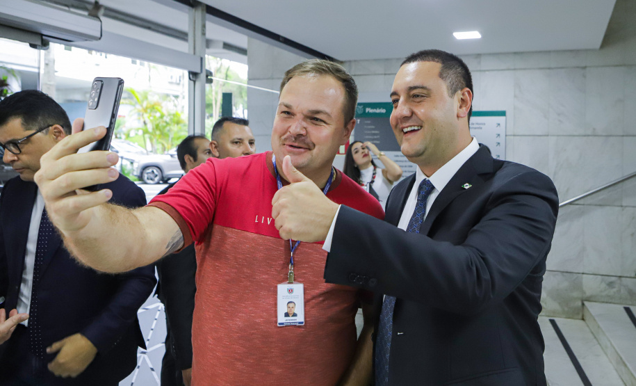 governador Carlos Massa Ratinho Junior participou nesta segunda-feira (06) da abertura oficial dos trabalhos da Assembleia Legislativa do Paraná (Alep).