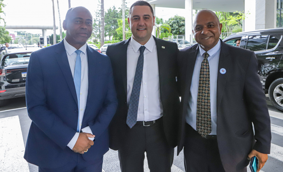 governador Carlos Massa Ratinho Junior participou nesta segunda-feira (06) da abertura oficial dos trabalhos da Assembleia Legislativa do Paraná (Alep).