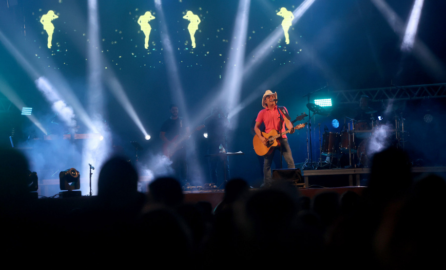 Show Guilherme e Santiago em Pontal do Parana