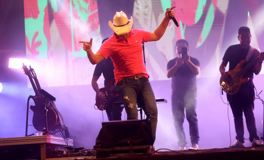 Show Guilherme e Santiago em Pontal do Parana