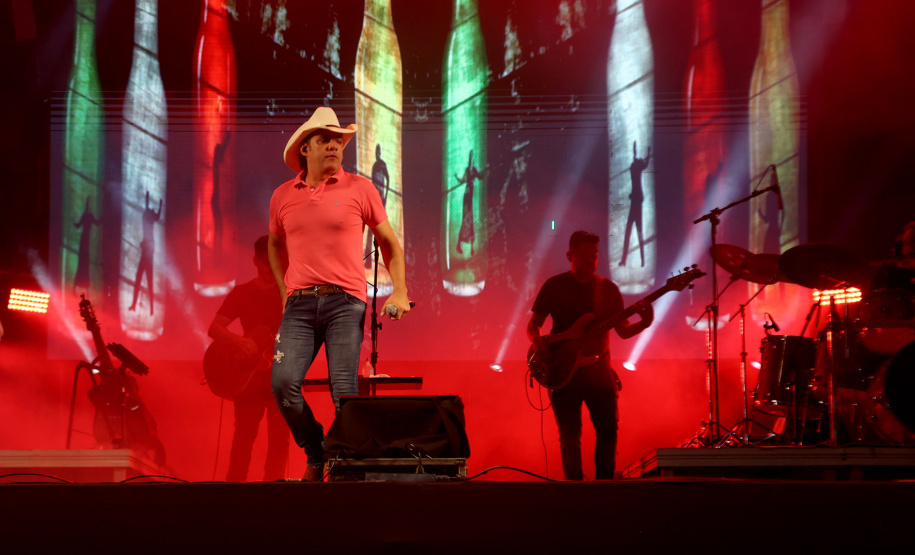 Show Guilherme e Santiago em Pontal do Parana