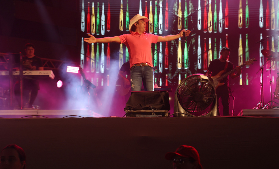 Show Guilherme e Santiago em Pontal do Parana