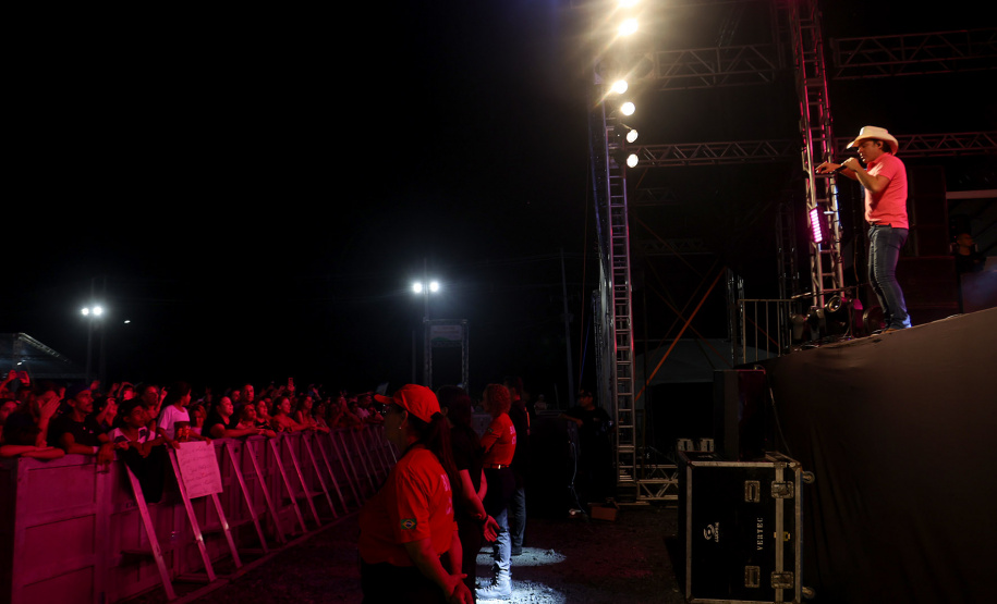 Show Guilherme e Santiago em Pontal do Parana