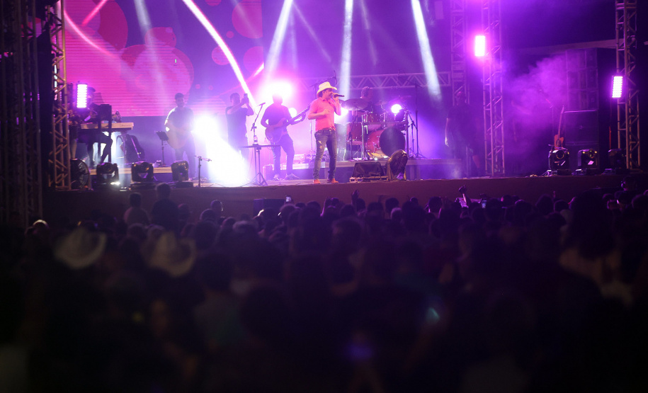 Show Guilherme e Santiago em Pontal do Parana