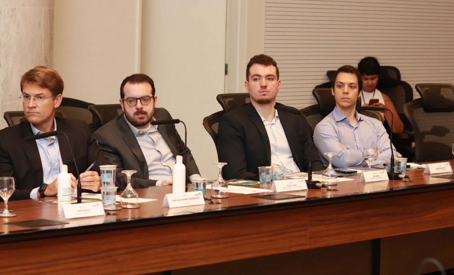 REUNIÃO - DARCI PIANA