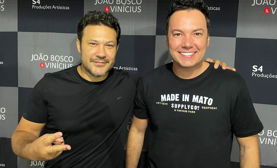 João Bosco e Vinícius em Matinhos