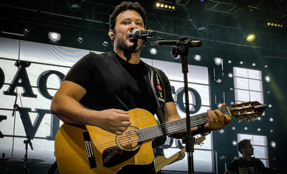 João Bosco e Vinícius em Matinhos