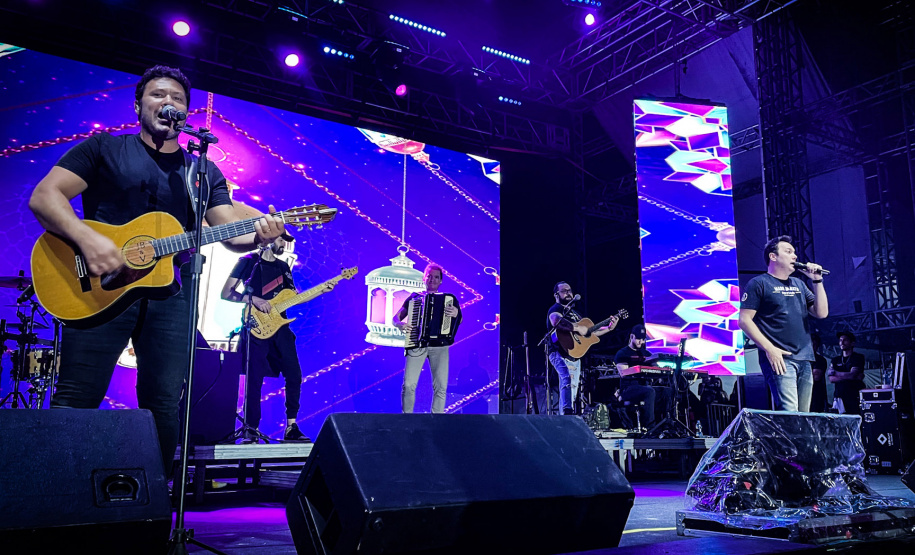 João Bosco e Vinícius em Matinhos