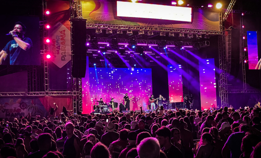 João Bosco e Vinícius em Matinhos