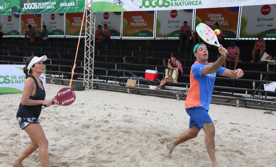 Campeonato de beach tennis encerra programação esportiva do Verão Maior Paraná