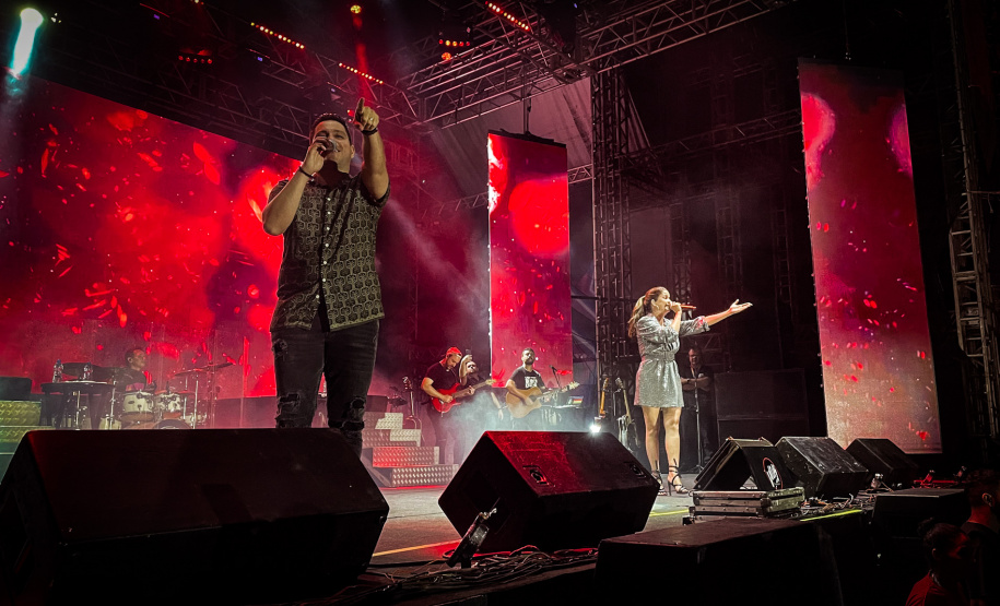 Show de Maria Cecília e Rodolfo em Matinhos