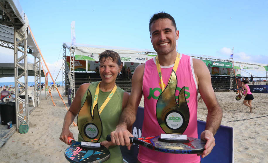 Campeonato de beach tennis encerra programação esportiva do Verão Maior Paraná