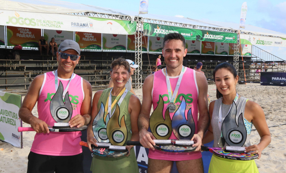 Campeonato de beach tennis encerra programação esportiva do Verão Maior Paraná