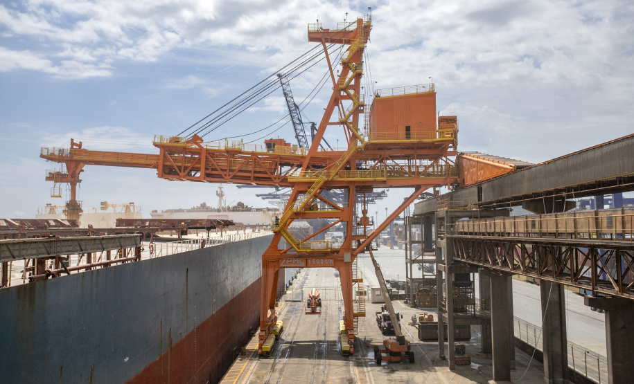 Janeiro foi de recorde nas exportações de grãos pelo Corredor Leste do Porto de Paranaguá