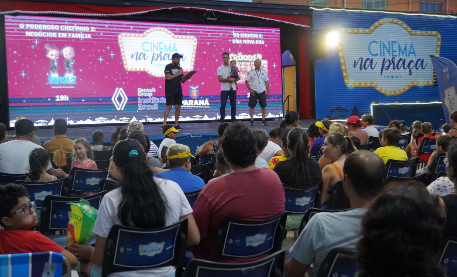 Cinema na Praça encerra a temporada no litoral com mais de 32 mil espectadores