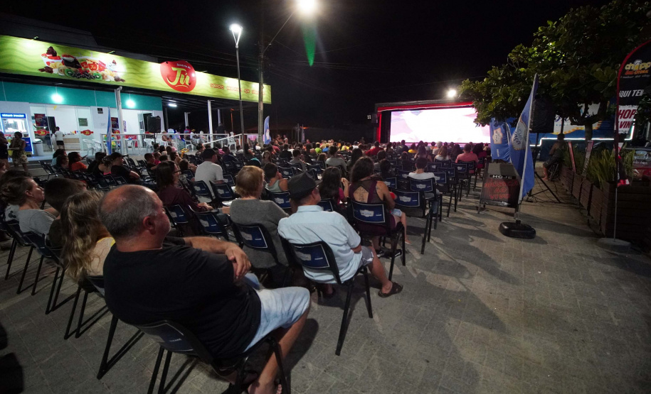 Cinema na Praça encerra a temporada no litoral com mais de 32 mil espectadores