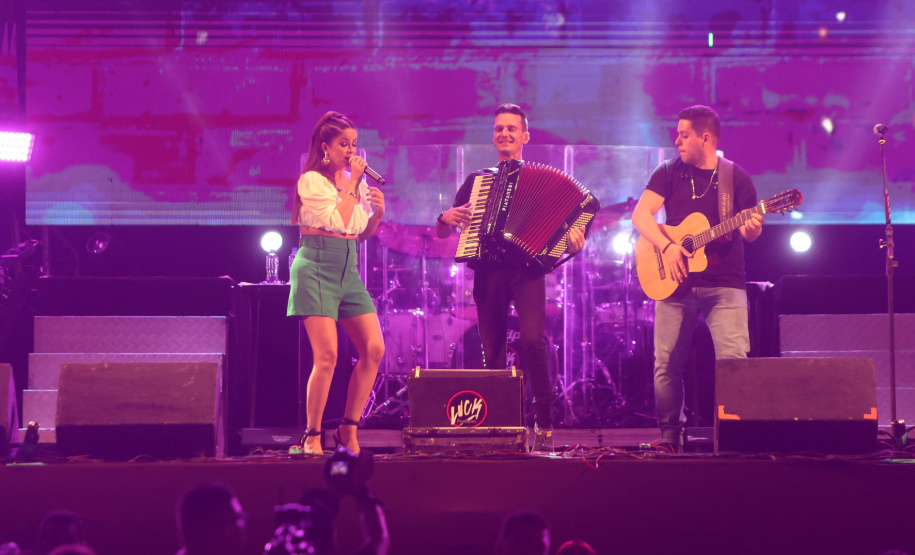 Show  de Maria Cecília e Rodolfo, em Pontal do Paraná - Verão Maior Paraná -