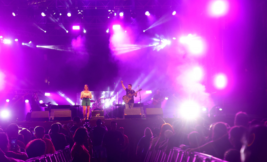 Show  de Maria Cecília e Rodolfo, em Pontal do Paraná - Verão Maior Paraná -