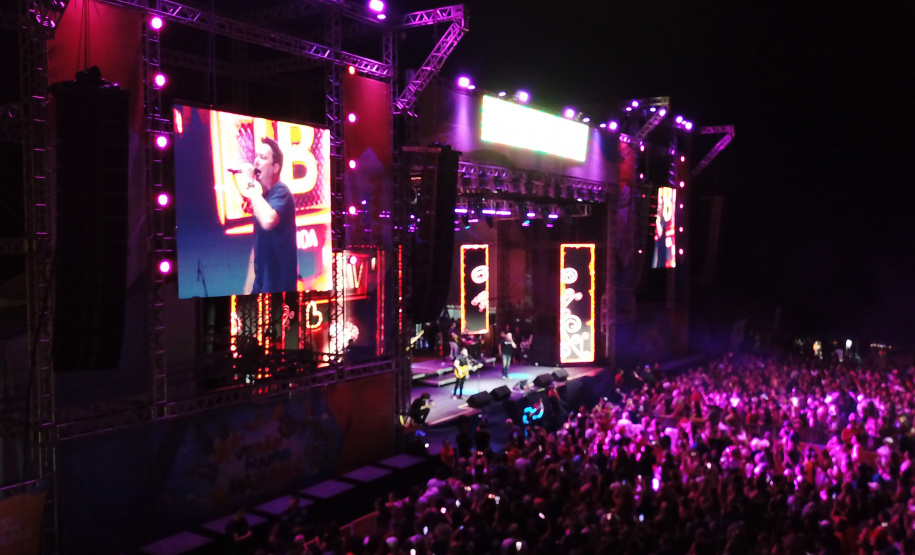 João Bosco e Vinícius em Matinhos