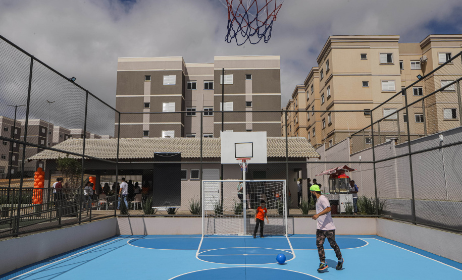 Londrina, 25 de fevereiro de 2023 - Entrega das chaves do Residencial Solar di Ravello, com familias contempladas pelo programa Casa Fácil.