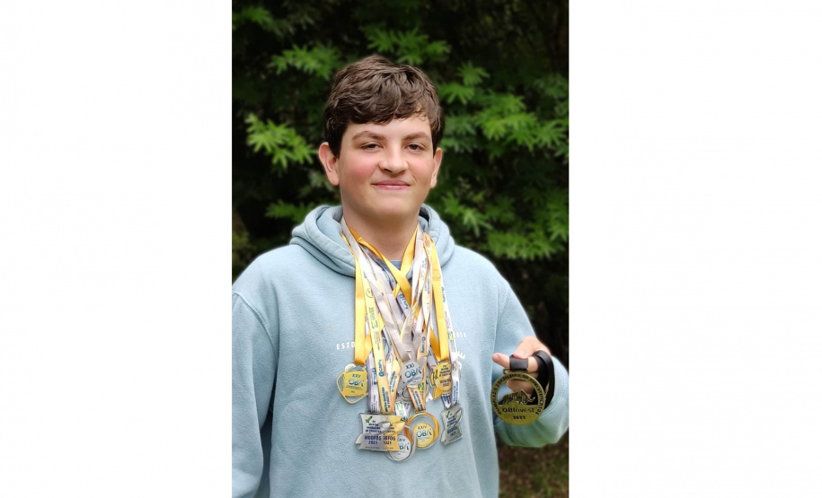 Dois alunos da rede estadual participam de seletivas para representar o Brasil em olimpíadas internacionais de astronomia