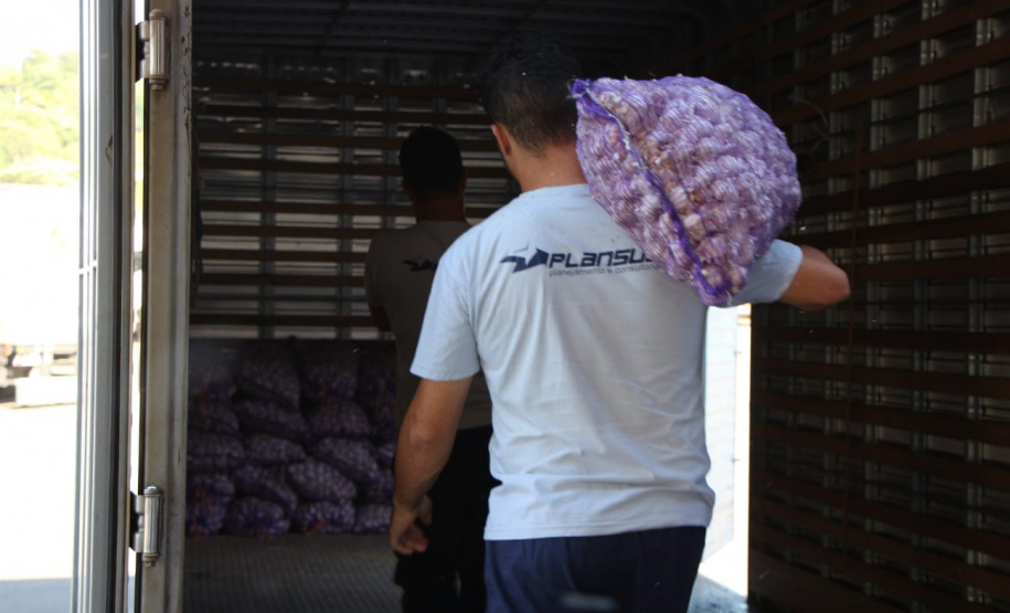 Parceria entre a Defesa Civil, Secretaria da Agricultura e Receita Federal beneficia população vulnerável no Paraná