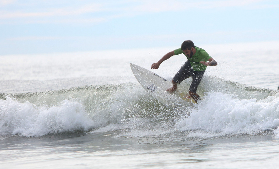 Surf e Cross Games movimentam o fim de semana esportivo do Verão Maior Paraná