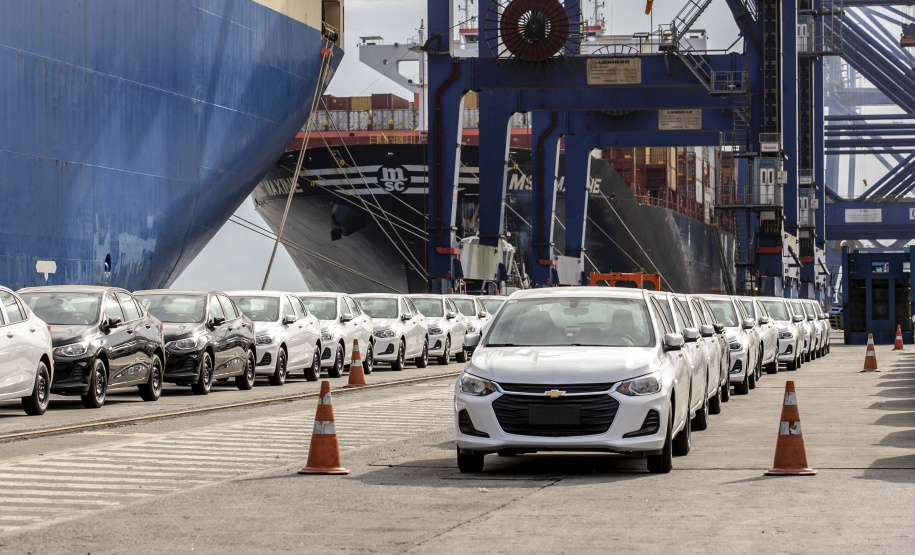 Movimentação Janeiro Portos PR