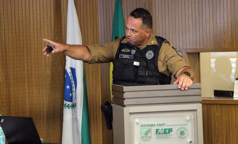 Polícia Militar ministra palestra na Federação da Agricultura do Paraná e reforça segurança rural do Estado
