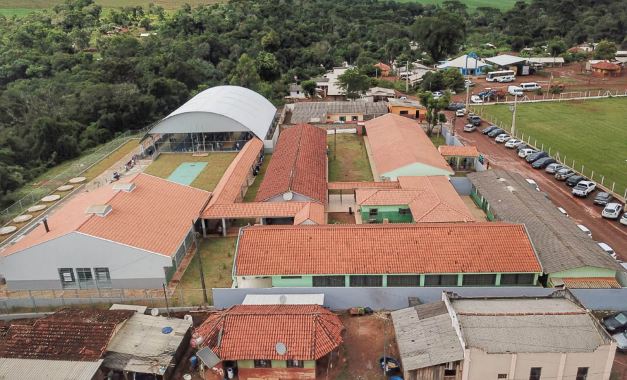 Manoel Ribas, 02 de fevereiro do 2023 - O governador Carlos Massa Ratinho Junior entregou na manhã desta quinta-feira as obras de ampliação no Colégio Estadual Indígena Cacique Gregório Kaekchot, na terra indigina Ivaí.
