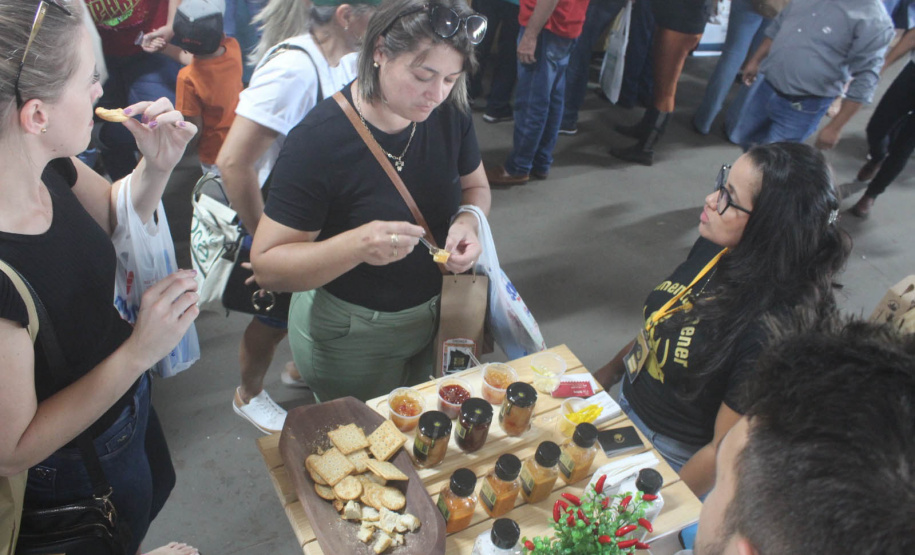 Agroindústria e artesãos assistidos pelo IDR-Paraná ganham espaço exclusivo no Show Rural 2023