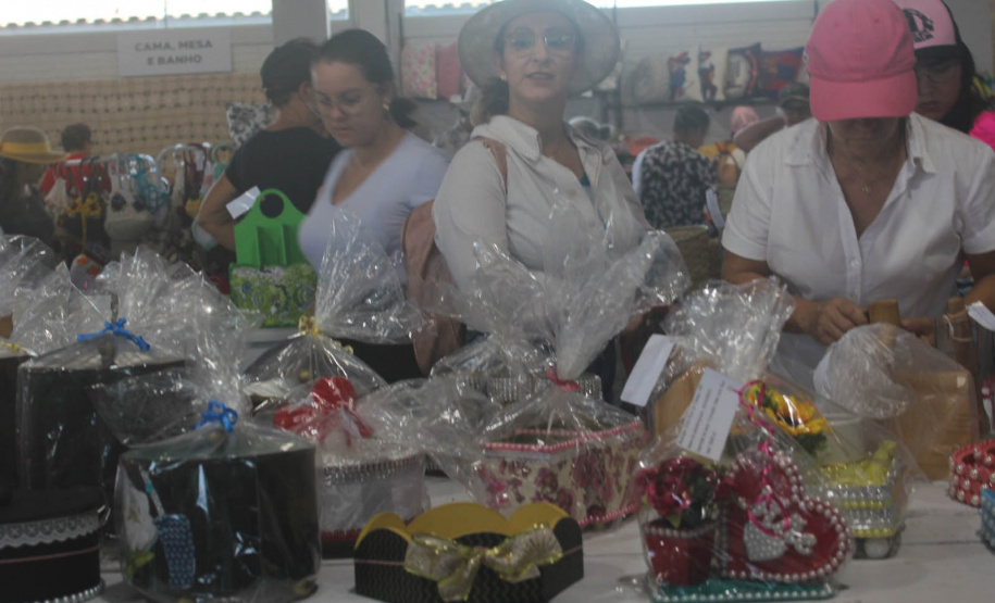 Agroindústria e artesãos assistidos pelo IDR-Paraná ganham espaço exclusivo no Show Rural 2023