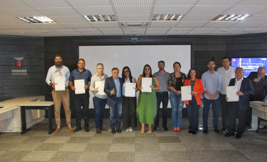 Parceria com Senai vai qualificar profissionais em várias regiões do Paraná