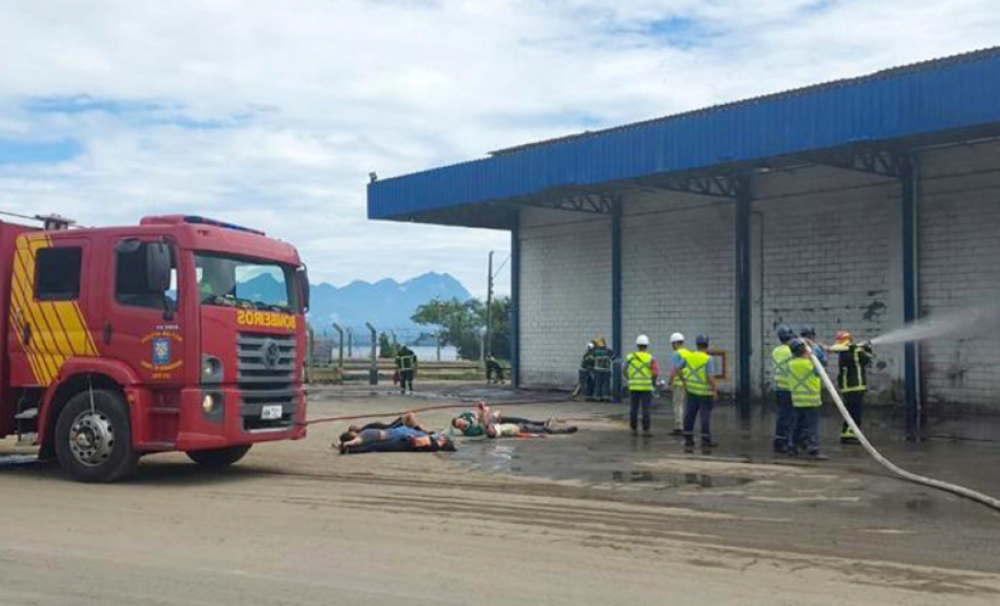 Simulado Porto de Antonina