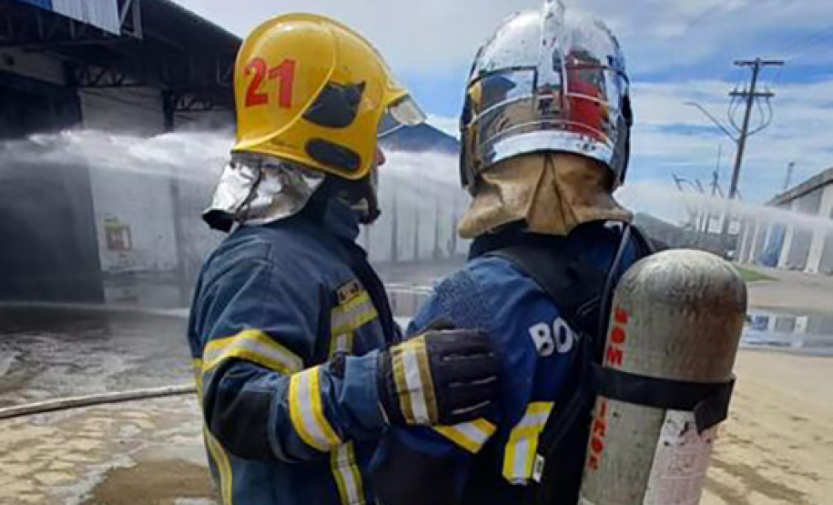 Simulado Porto de Antonina