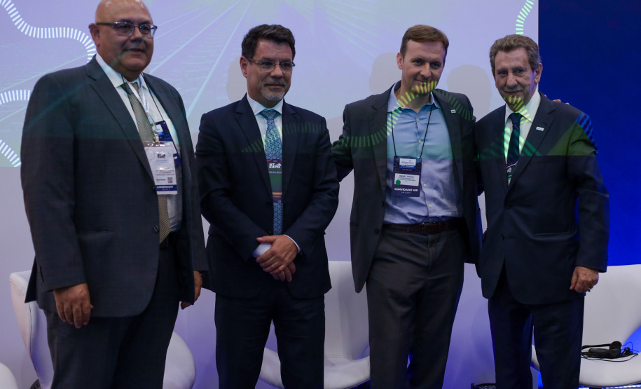 Nova Ferroeste na NT Expo em São Paulo