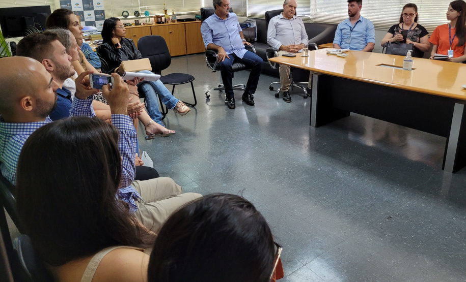 Secretários municipais e técnicos se reuniram com a equipe do Instituto Água e Terra para avançar em soluções para os aterros sanitários