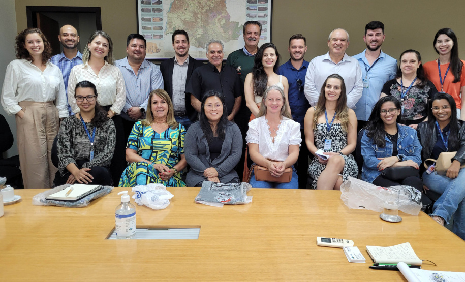 Secretários municipais e técnicos se reuniram com a equipe do Instituto Água e Terra para avançar em soluções para os aterros sanitários