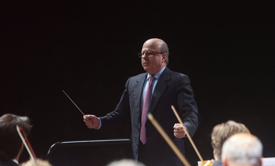 Orquestra Sinfônica do Paraná no Guairão