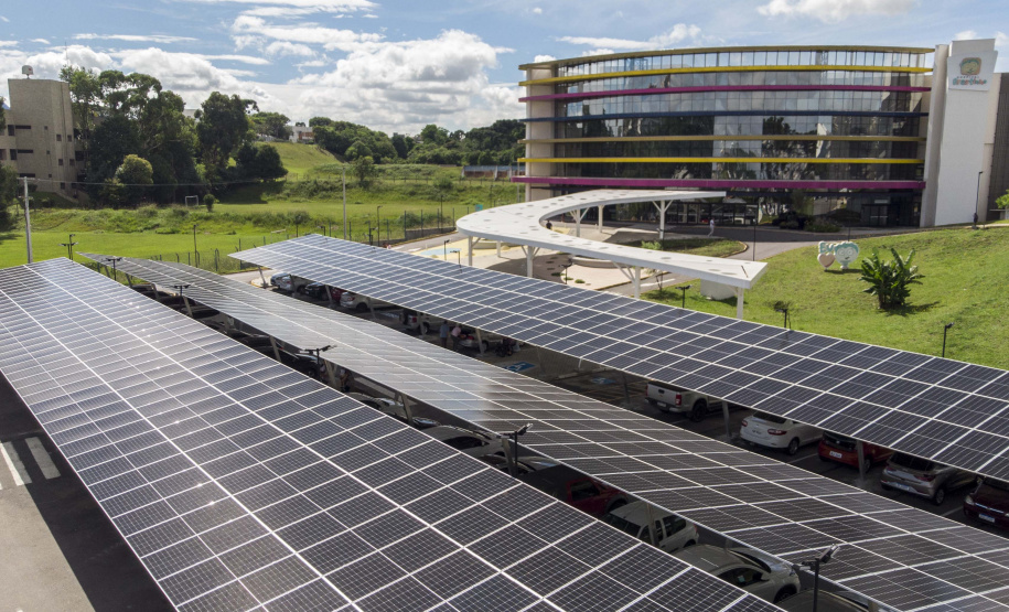 Programa de Eficiência Energética da Copel incentiva instalações de geração solar