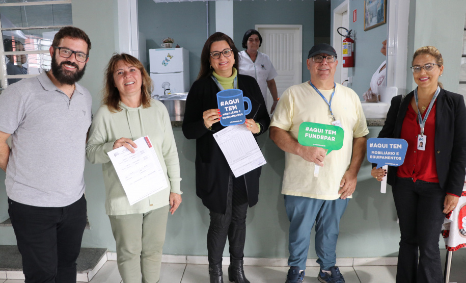 Governo Estadual e Fundepar compram 33 mil unidades de  gás para colégios da rede estadual de ensino.