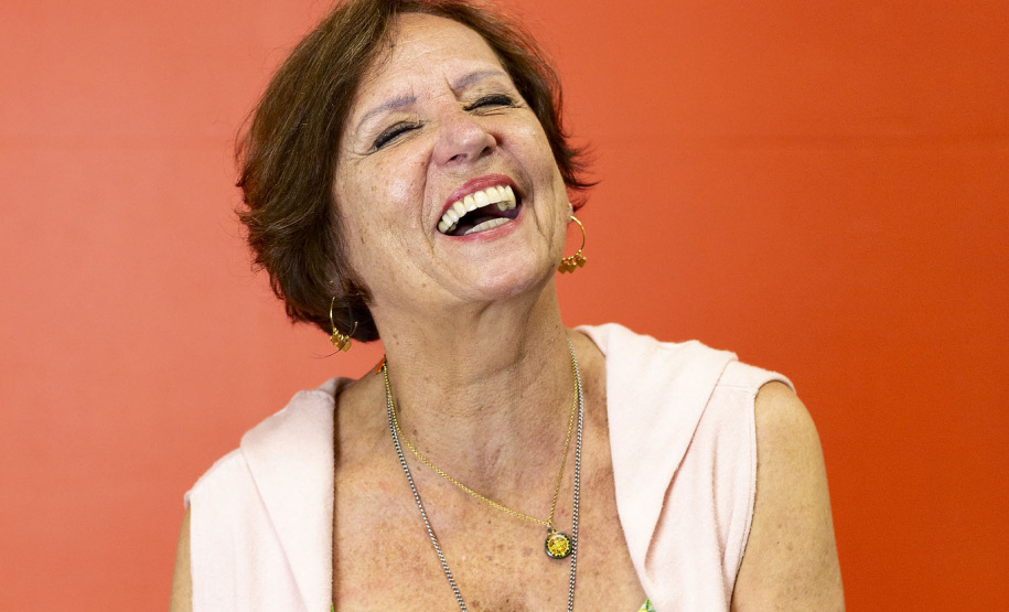 O tempo é o agora para Ana Maria Ferreira Silva, a bailarina mais antiga e em atividade do país.