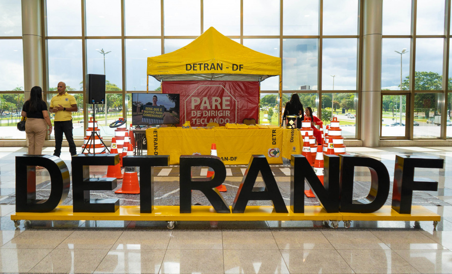 Encontro de Detrans discute serviços digitais, segurança e ações educativas