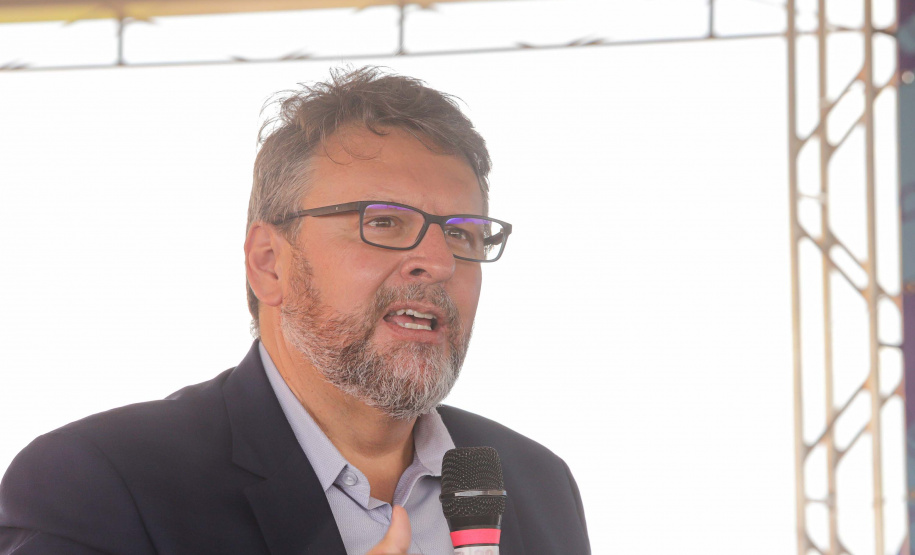 O governador Carlos Massa Ratinho Junior anunciou o início da usina fotovoltaica no aeroporto de Maringá.