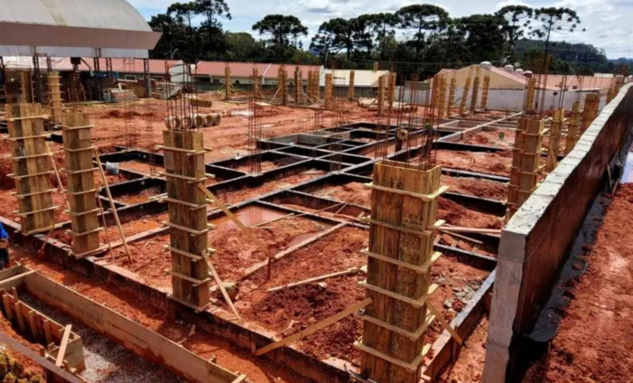 overno do Estado libera R$ 8 milhões para pavimentação em Araucária