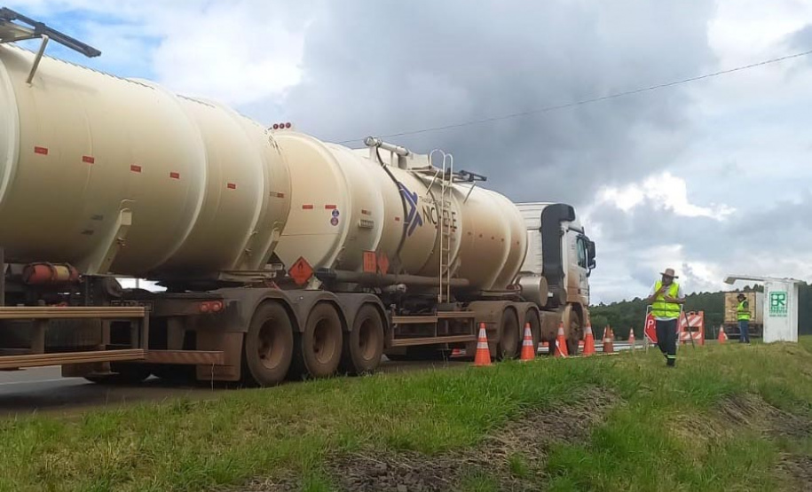 DER ativa balança de fiscalização de cargas em Guarapuava