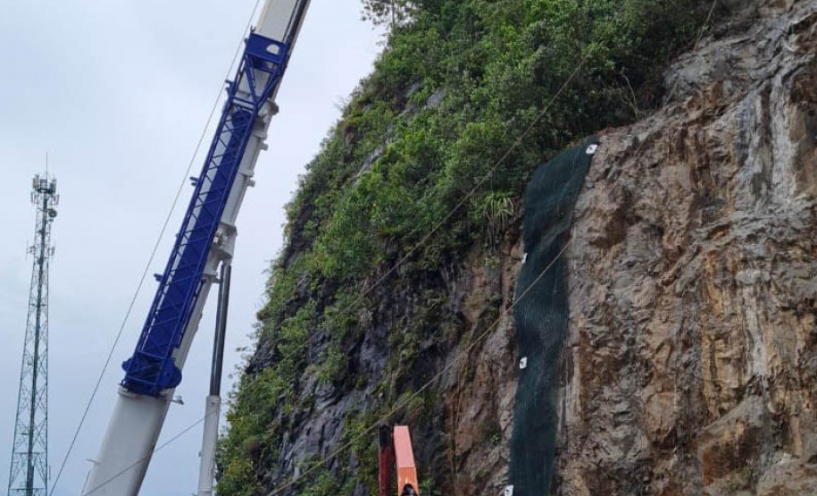 Obra do DER no km 41 da BR-277 chega a 70% de execução neste final de semana