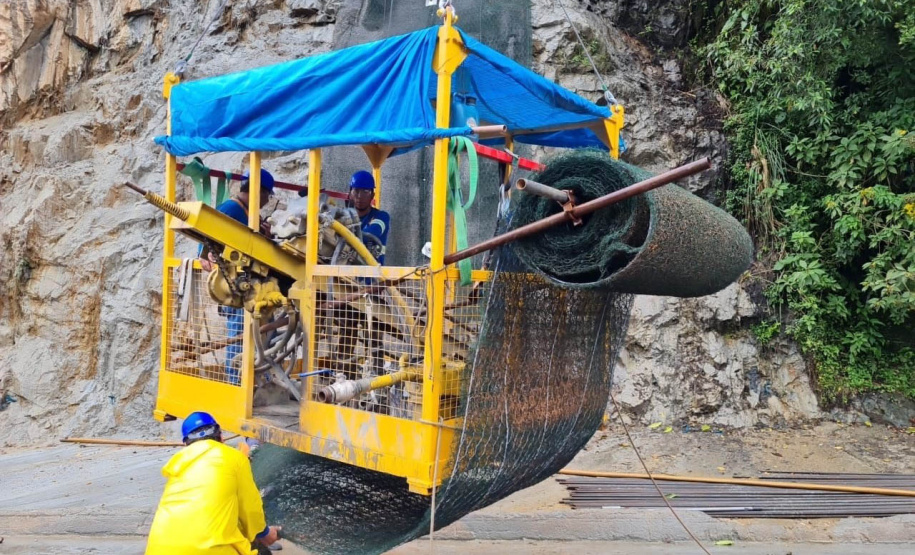 Obra do DER no km 41 da BR-277 chega a 70% de execução neste final de semana